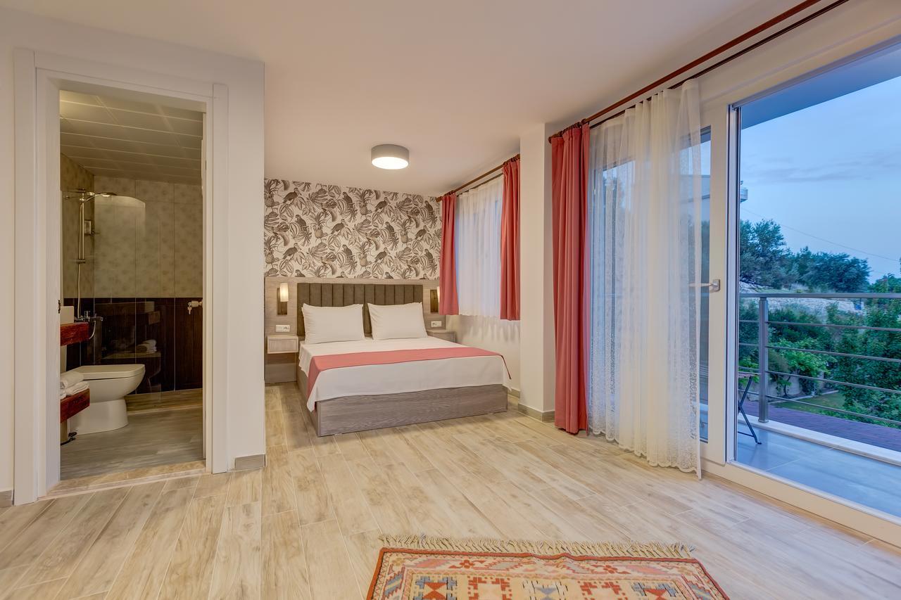 บาร์บูน ปันซิยอน Apartment Mordogan ภายนอก รูปภาพ