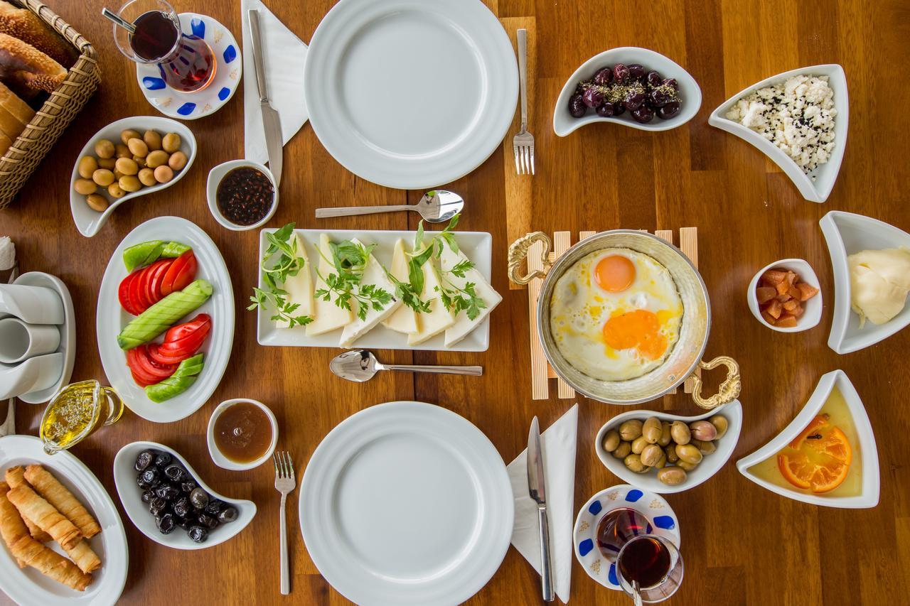 บาร์บูน ปันซิยอน Apartment Mordogan ภายนอก รูปภาพ